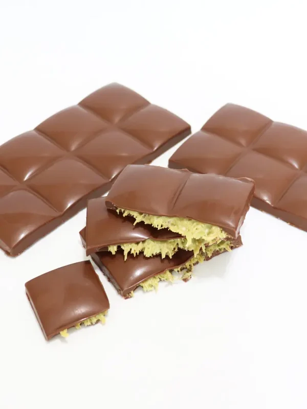 Chocolate Bar with Kunafa - Image 7