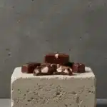شوكولاتة بالحليب مع مارشميلو